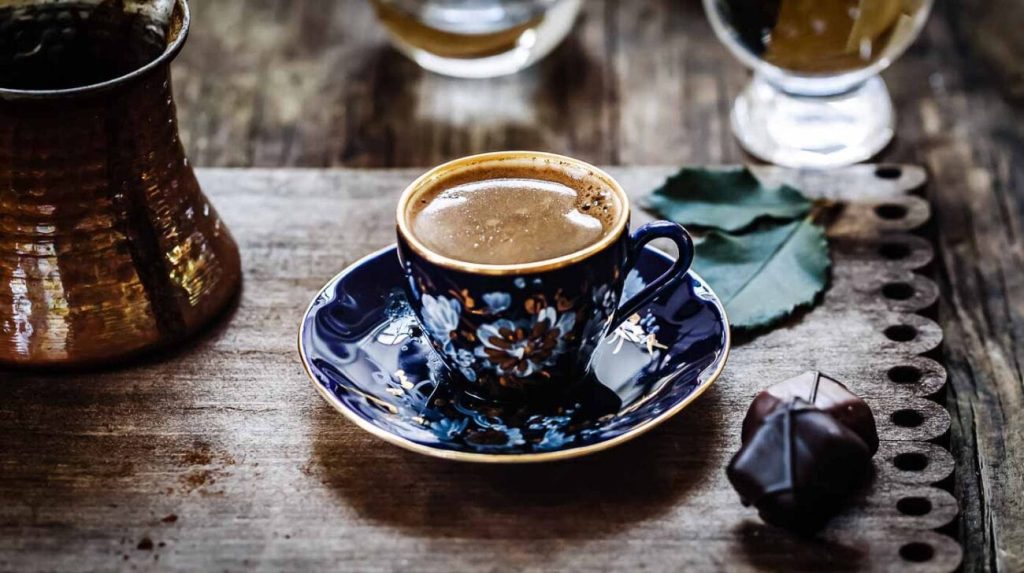 قدمت قهوه و چایی 